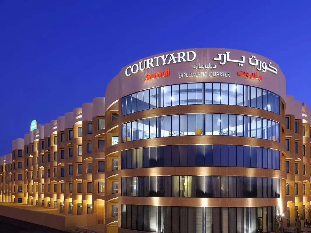 Courtyard By Marriott Riyadh Diplomatic Quarter 4*,  Arábia Saudita